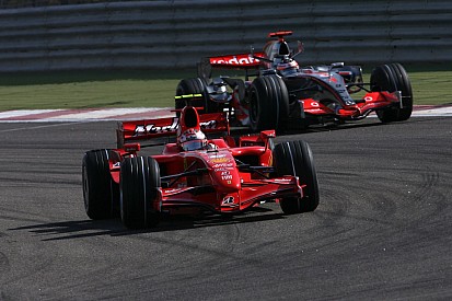 Raikkonen, kariyerinde Alonso ile verdiği mücadelelerden memnun kaldı