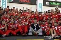GALERÍA: Schumacher iguala la legendaria marca de Fangio en 2002