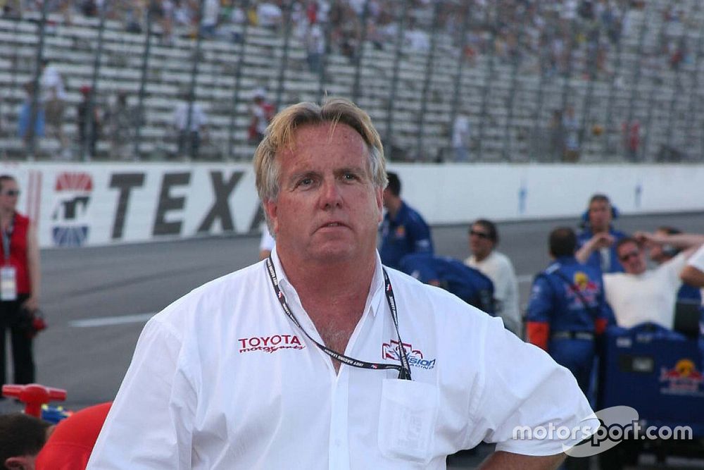 Veteran IndyCar team manager Larry Curry dies aged 68