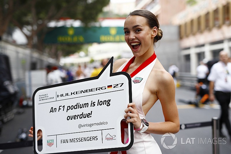 GALERIA: Grid Girls voltam com mensagem a pilotos em Mônaco