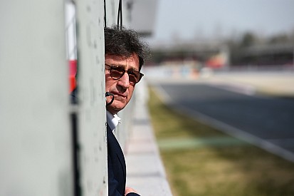 La primera aparición de Camilleri sugiere un cambio de rumbo en Ferrari