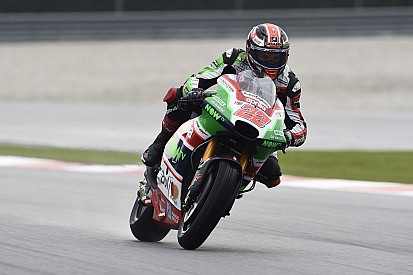 Aprilia ainda "sofre consequências" de ter assinado com Lowes