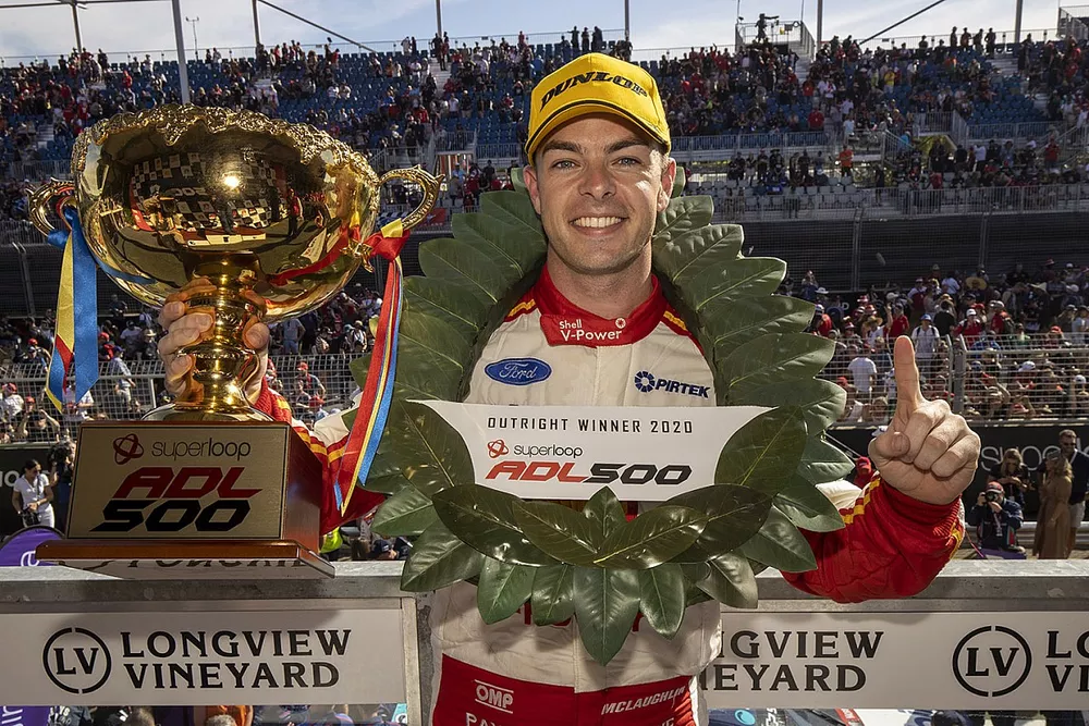 Race winner Scott McLaughlin, DJR Team Penske Ford  