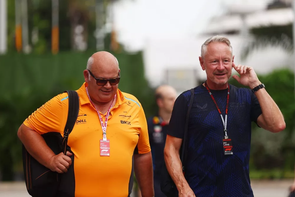 Rob Marshall, Chief Designer, McLaren F1 Team and Jonathan Wheatley, Team Manager, Red Bull Racing