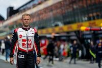 VIDEO: Magnussen provoca bandera roja en la segunda práctica en Monza por accidente