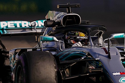 Hamilton à une réprimande d'une pénalité sur la grille