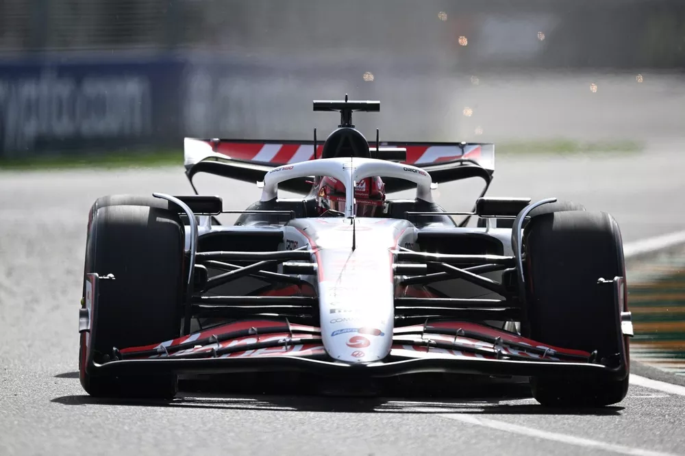 F1: Chefe da Haas revela problema 