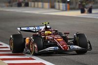 F1: Brundle critica demora na adaptação de Hamilton à Ferrari