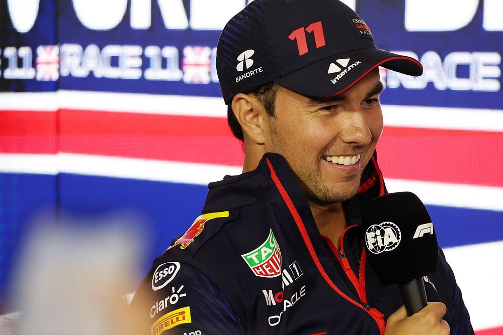 Sergio Pérez, Red Bull Racing en la rueda de prensa 
