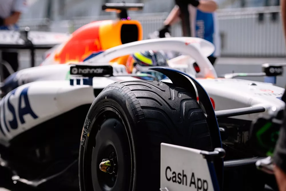 Isack Hadjar, Racing Bulls, test Pirelli a Monza