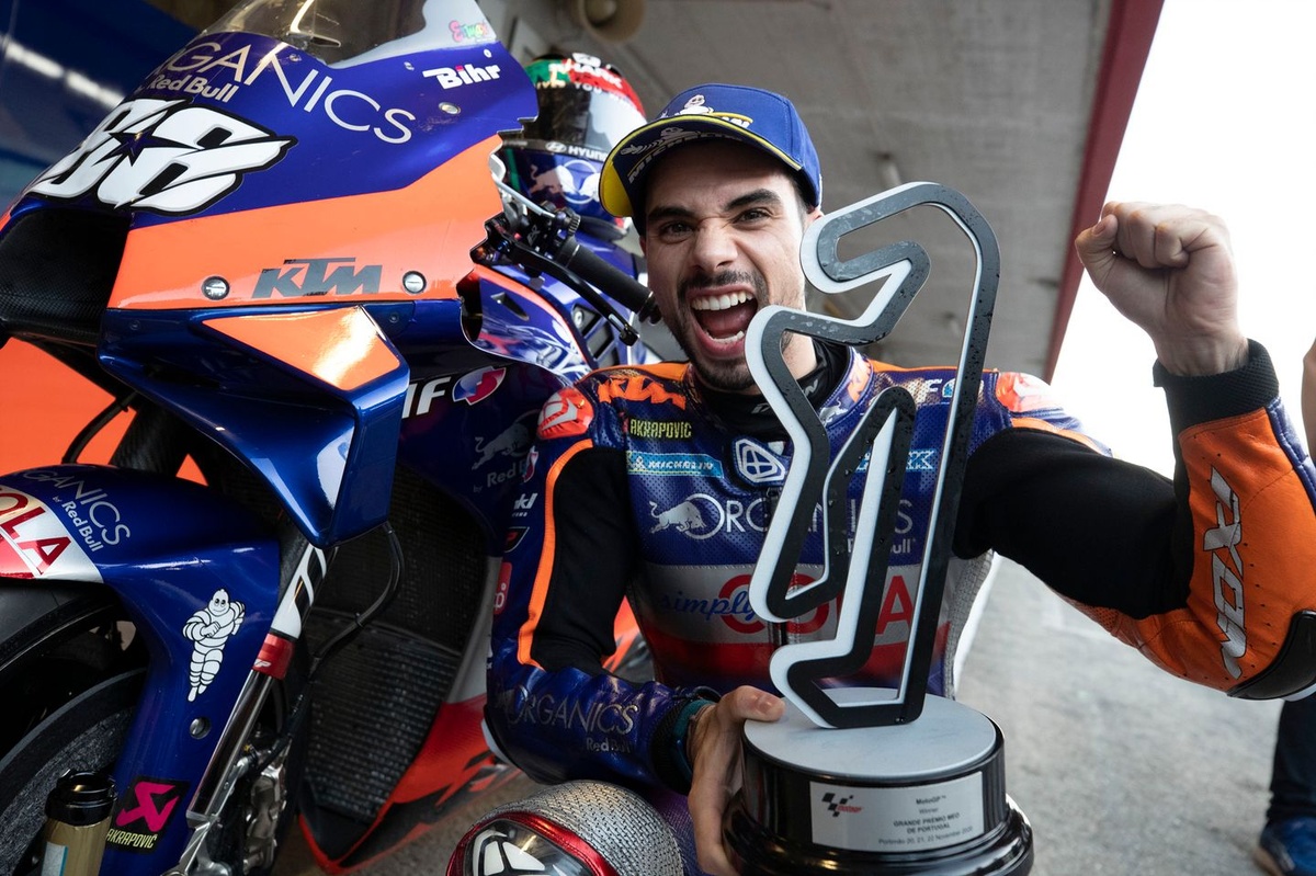 Oliveira entame sa tournée d'adieux sur les lieux de son exploit