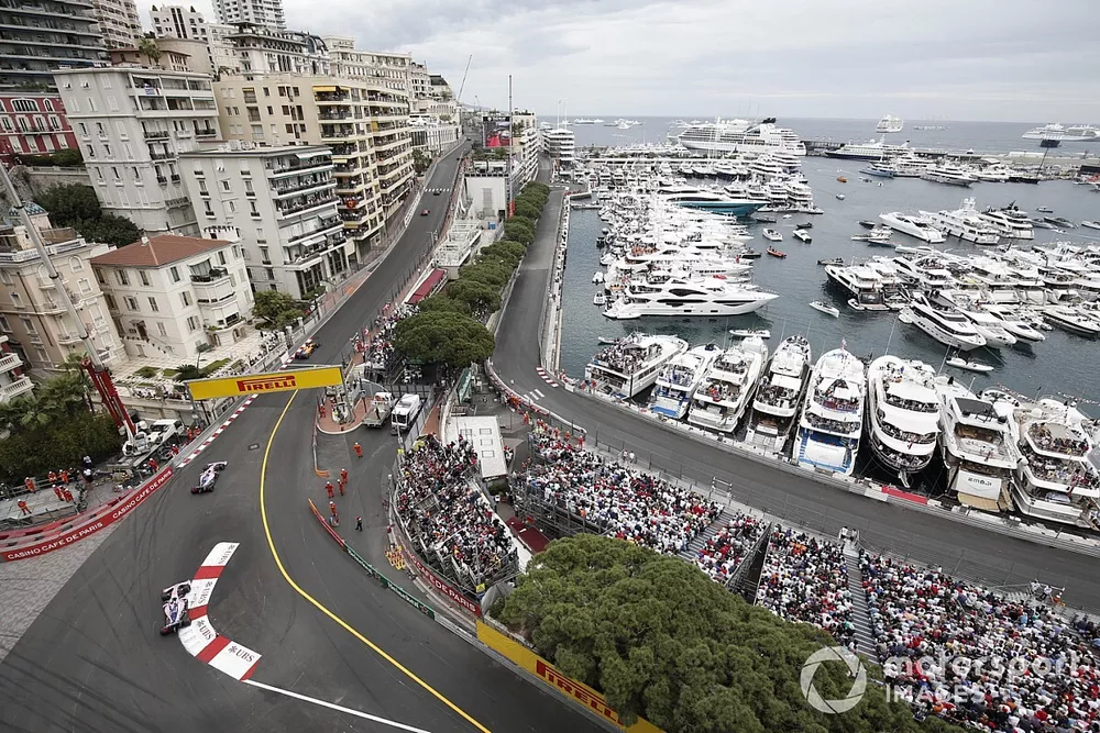 Lance Stroll, Racing Point RP19, leads Sergio Perez, Racing Point RP19