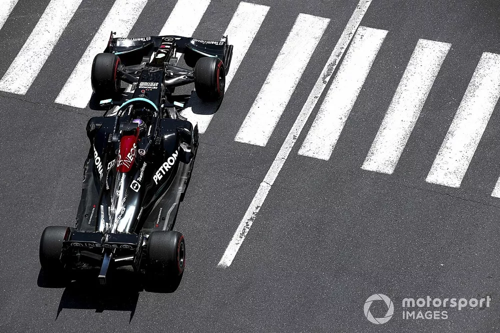 Lewis Hamilton, Mercedes W12