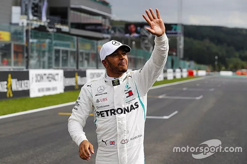 Le poleman Lewis Hamilton, Mercedes AMG F1
