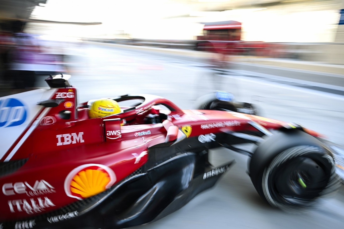 VÍDEO F1: Com Hamilton e Leclerc presentes, Ferrari dá 'palhinha' do motor de 2026