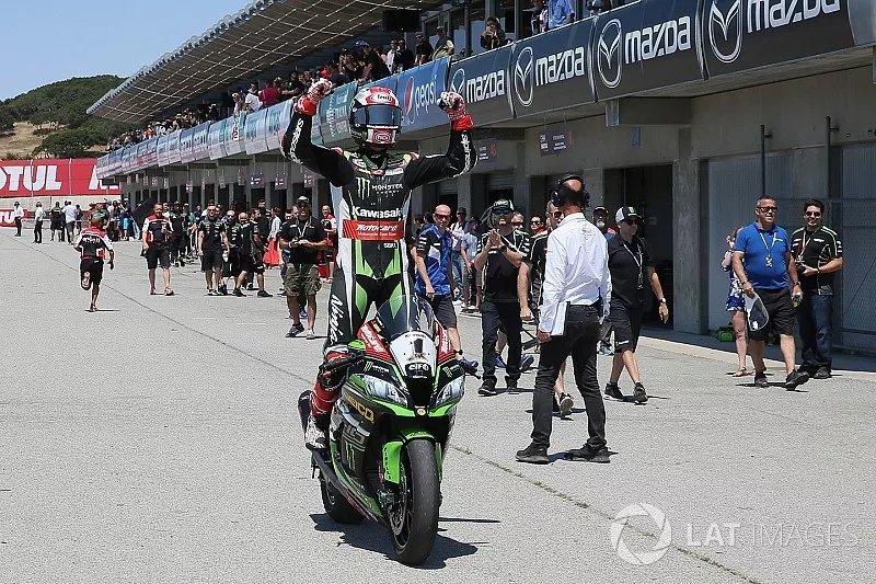 Le vainqueur Jonathan Rea, Kawasaki Racing