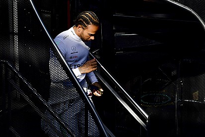 Hamilton több kiló izmot szedett fel az új szezonra, de nem árulja el a titkát…