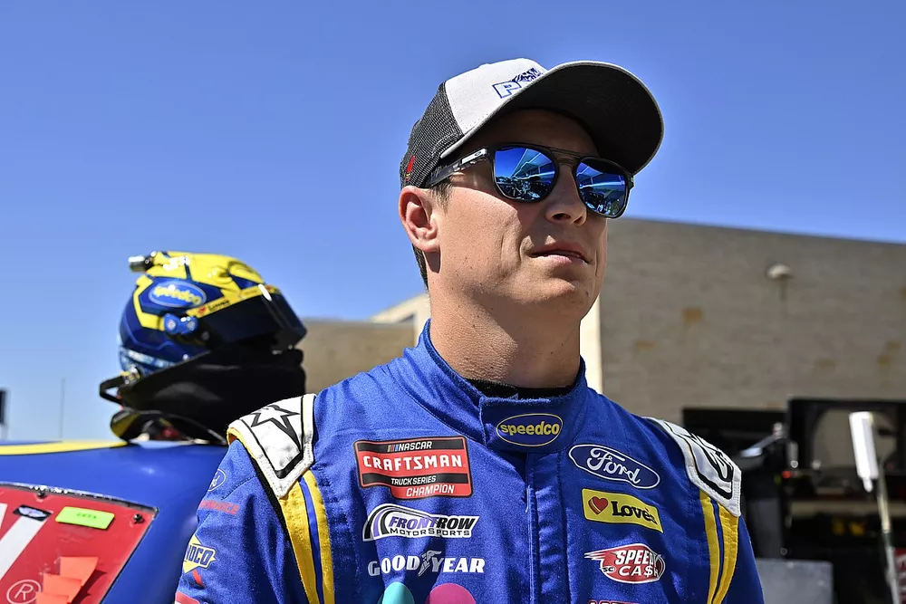 Zane Smith, Front Row Motorsports, Speedco / Peak Ford F-150