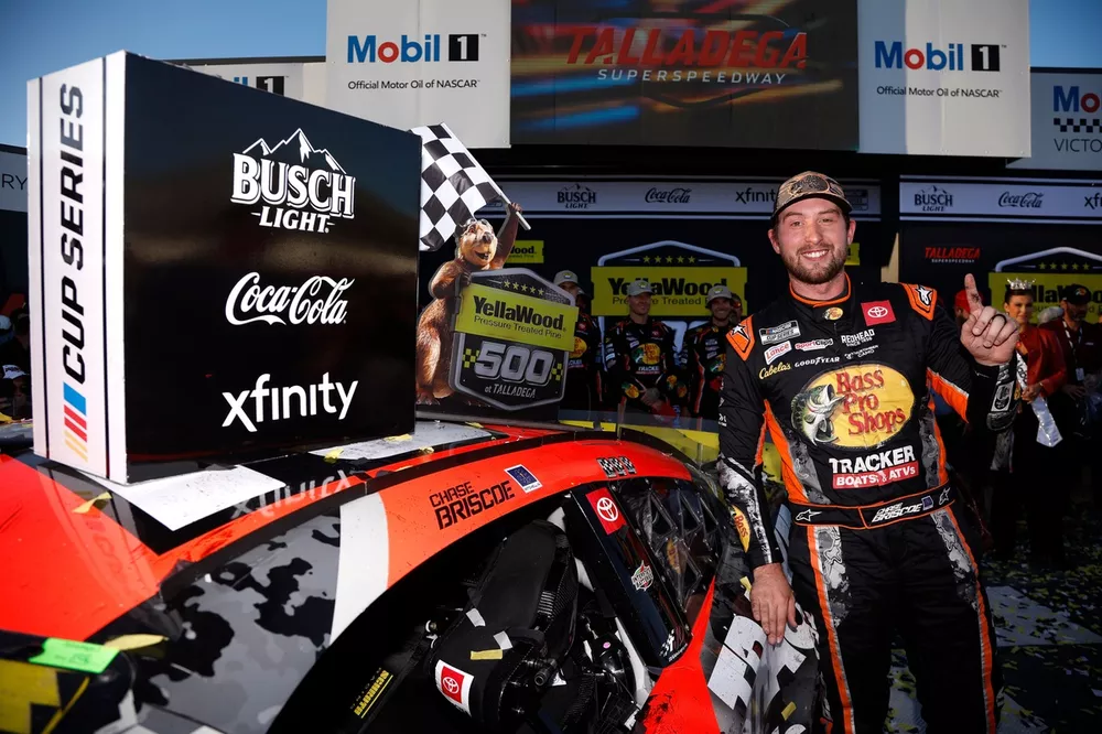 Chase Briscoe wins, Joe Gibbs Racing Toyota
