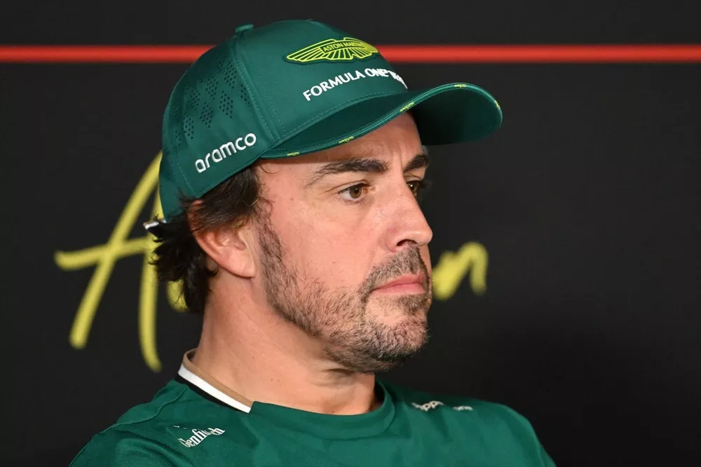 Fernando Alonso, Aston Martin Racing