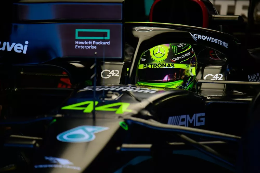 Lewis Hamilton, Mercedes W14