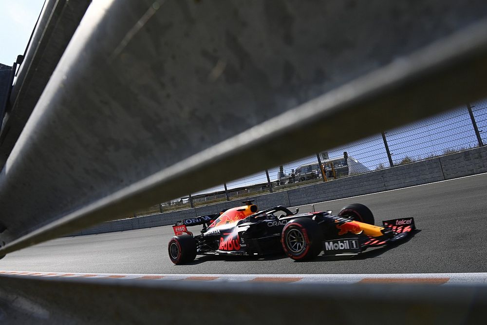 Max Verstappen, Red Bull Racing RB16B