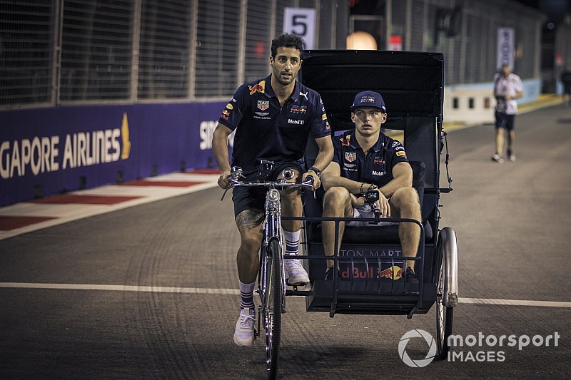 Prost: Ricciardo'nun takıma gelmeyi kabul etmesi Renault'yu şaşırttı