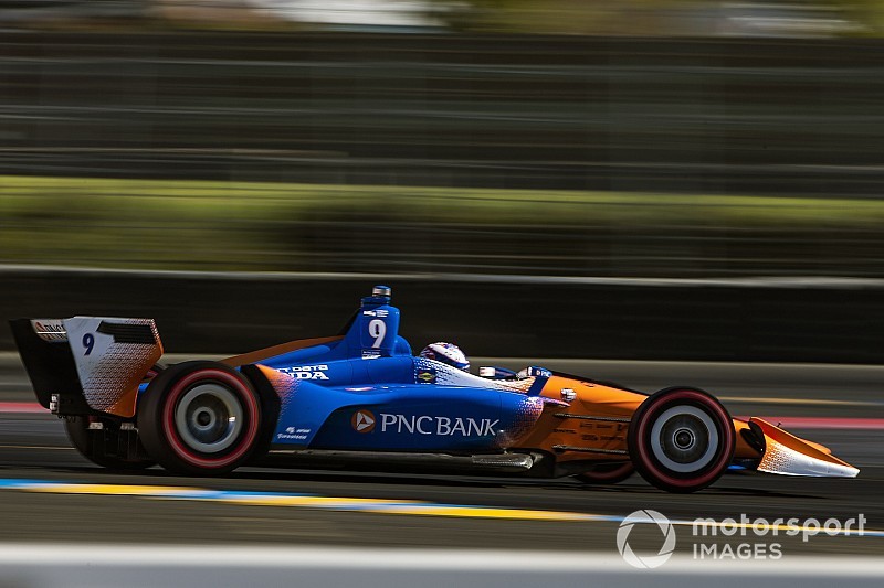 Une erreur de pilotage coûte la pole à Scott Dixon