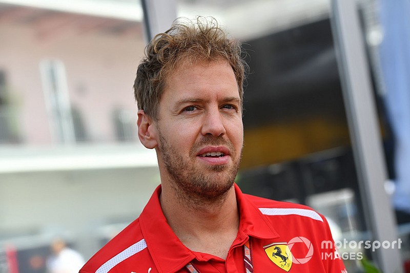 Vettel exalta trabalho em equipe e garante que nada mudará em 2019