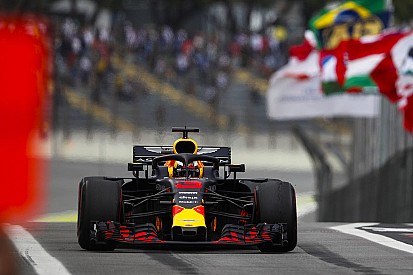 Ricciardo, 2018 "onu yere sermeye çalışıyormuş gibi" hissediyor