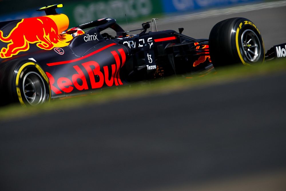 Sergio P&eacute;rez, Red Bull Racing RB16B