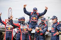 St&eacute;phane Peterhansel agranda leyenda con 14&ordm; Dakar