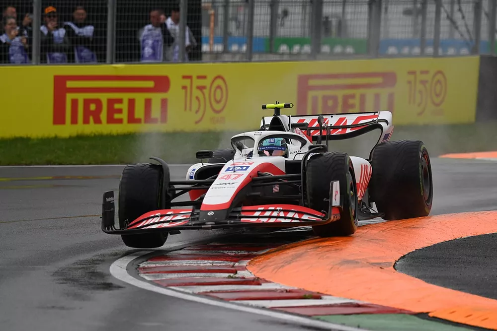 Mick Schumacher, Haas VF-22