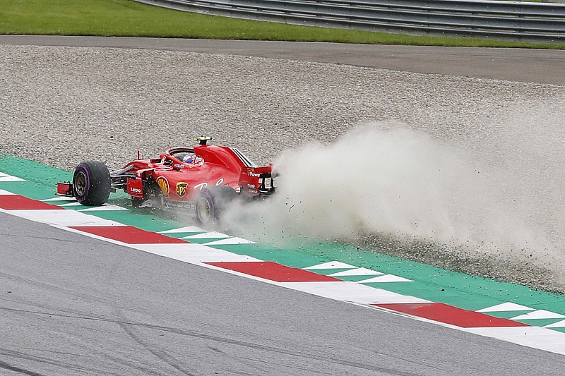 Räikkönen storce il naso: