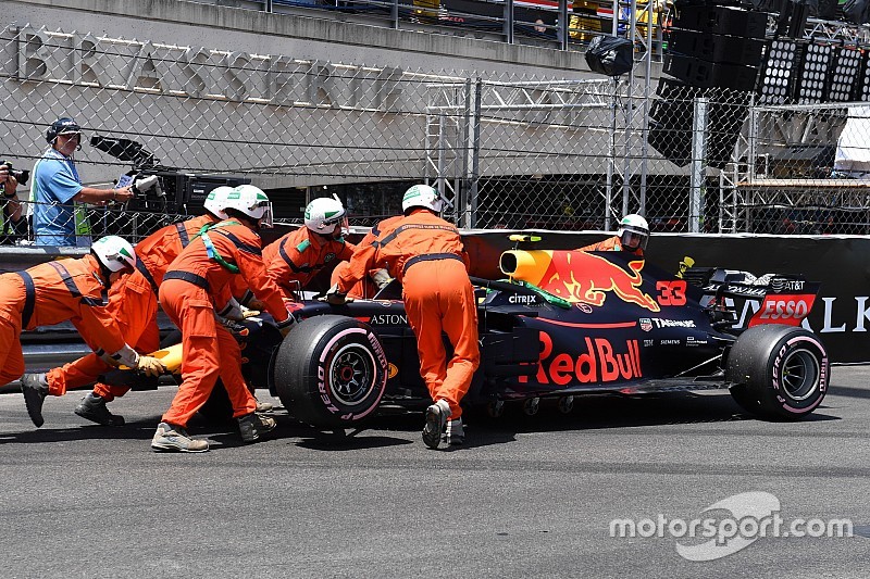 EL3 - Ricciardo explose les temps, Verstappen sa voiture