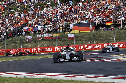 Hamilton exalta estratégia ante desempenho melhor da Ferrari