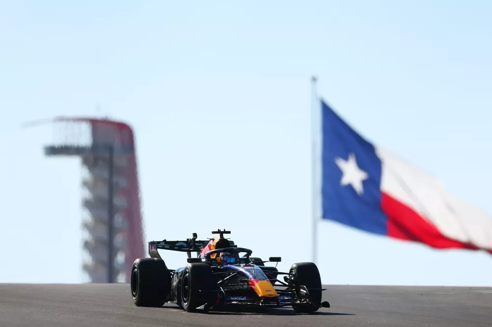 Red Bull Racing Auto Verstappen enjoys promising start to US GP - but Red Bull pinpoints ...