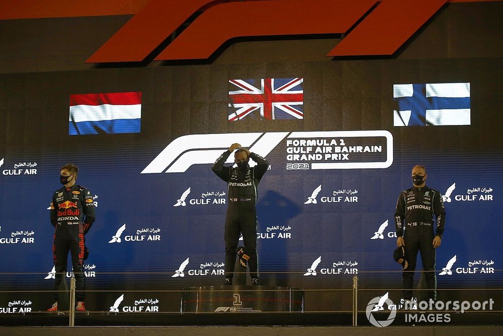 Max Verstappen, Red Bull Racing RB16B 2nd, Lewis Hamilton, Mercedes W12 1st and Valtteri Bottas, Mercedes W12 3rd