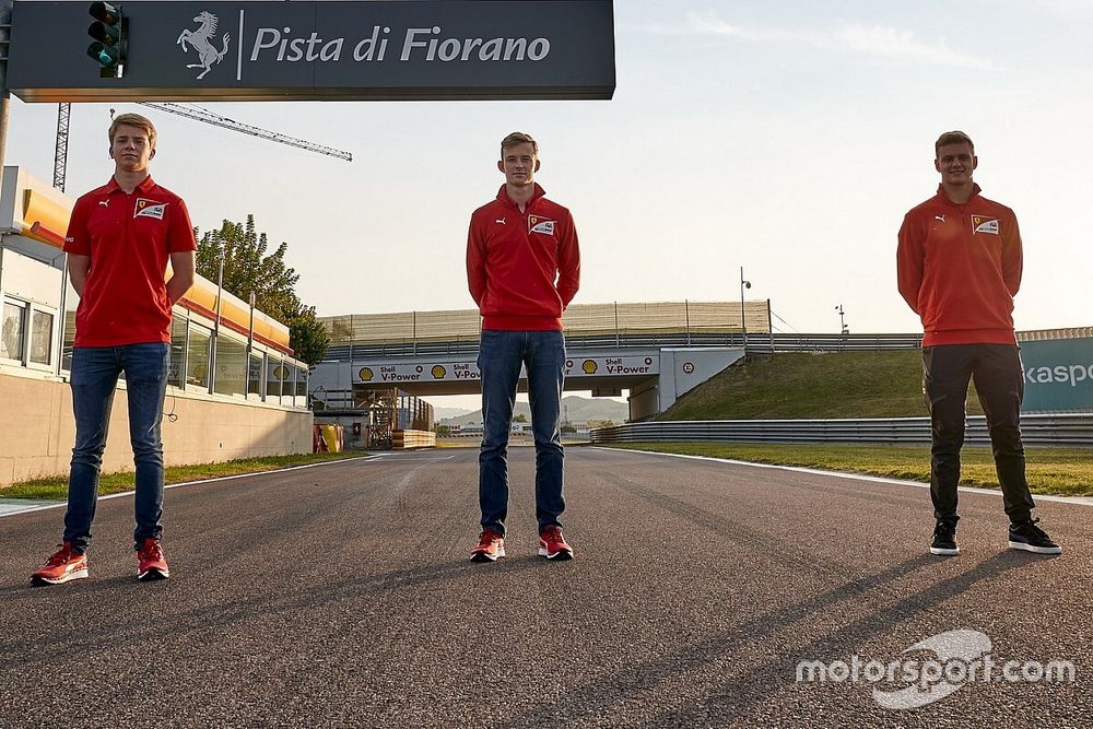 Callum Ilott, Mick Schumacher y Robert Shwartzman, Ferrari Driver Academy