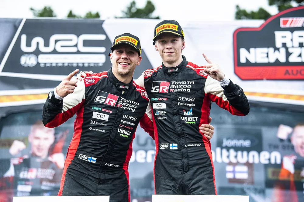 Champions Kalle Rovanpera, Jonne Halttunen, Toyota Gazoo Racing WRT Toyota GR Yaris Rally1