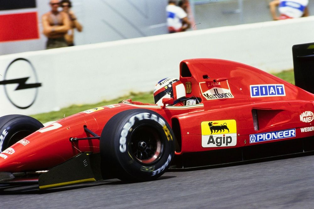 フェラーリ・F92A　アレジ　book仕様 ジャン・アレジが語る1992年のフェラーリ。「F92Aにコスワース