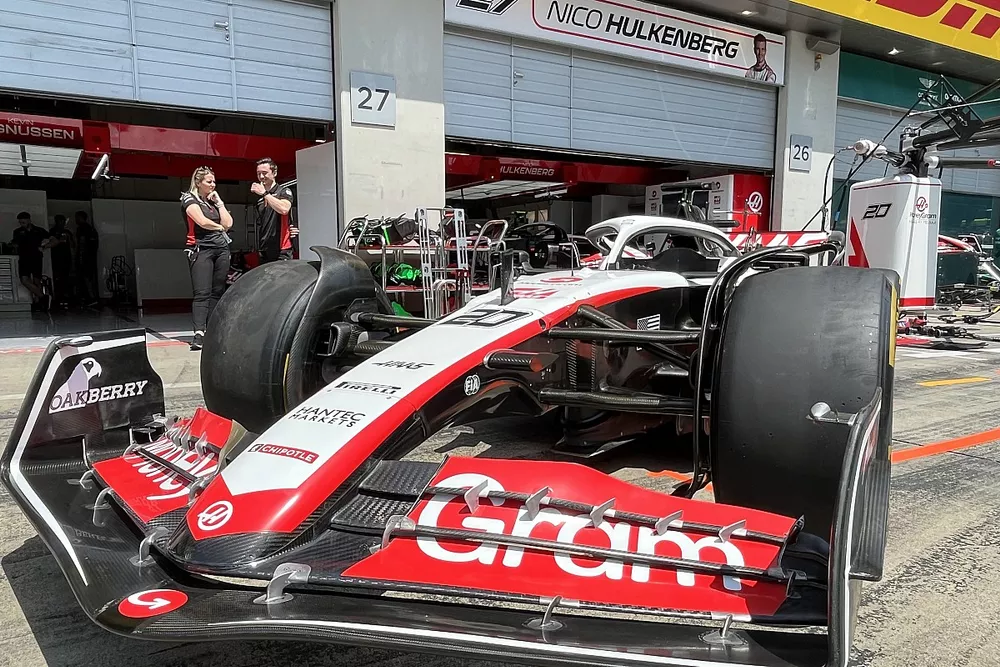 Haas VF-23 technical detail 
