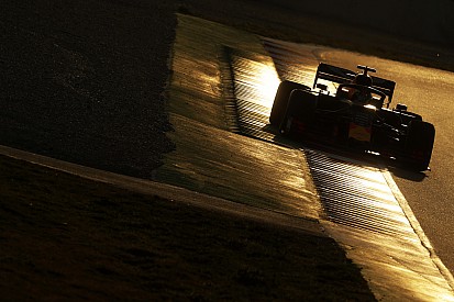Folytatódik a nagy F1-es téli teszt Barcelonában: Räikkönen és Verstappen is visszatér