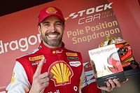 Stock Car: Ricardo Zonta comemora a pole position no Velocitta