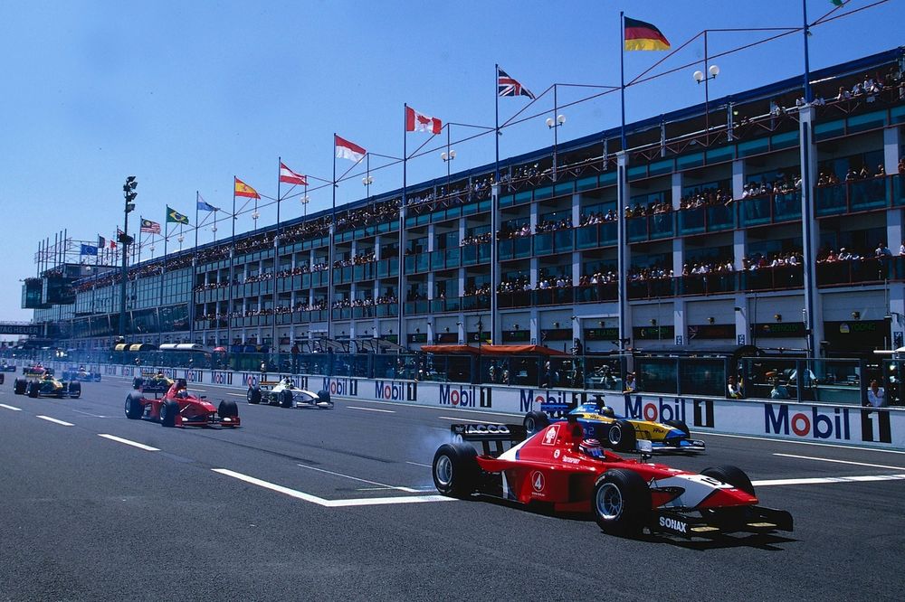 Tomas Enge, Arden, leads Sebastien Bourdais, Super Nova Racing