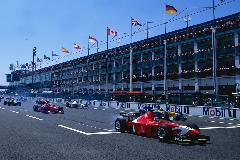 Tomas Enge, Arden, leads Sebastien Bourdais, Super Nova Racing