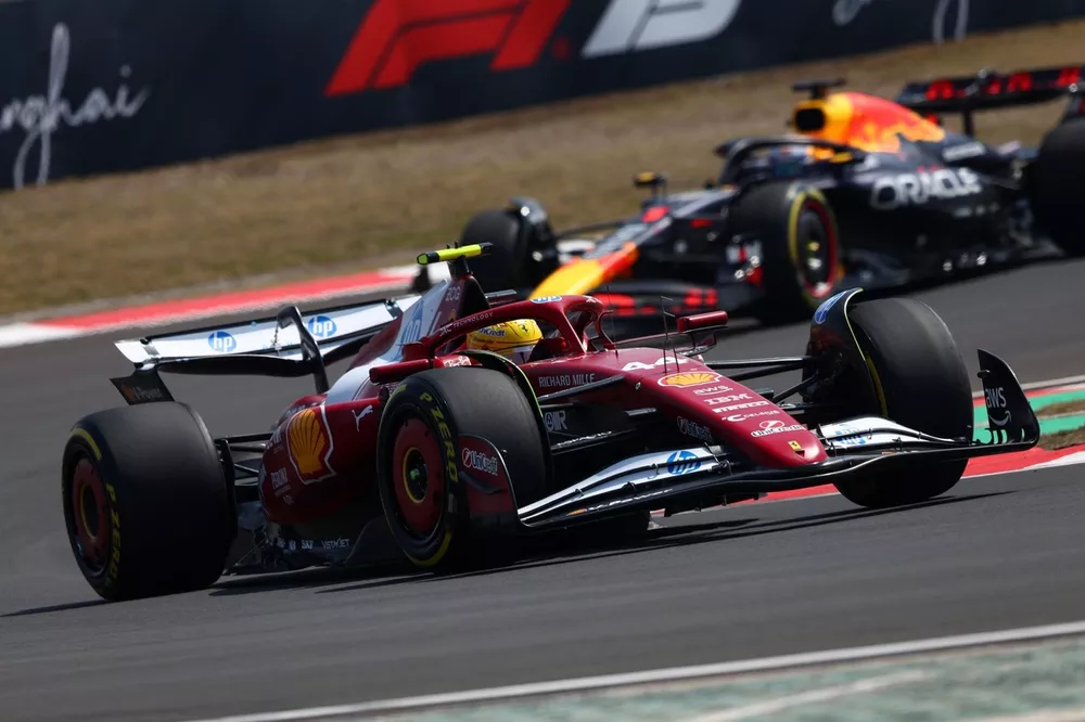Lewis Hamilton, Ferrari, Max Verstappen, Red Bull Racing