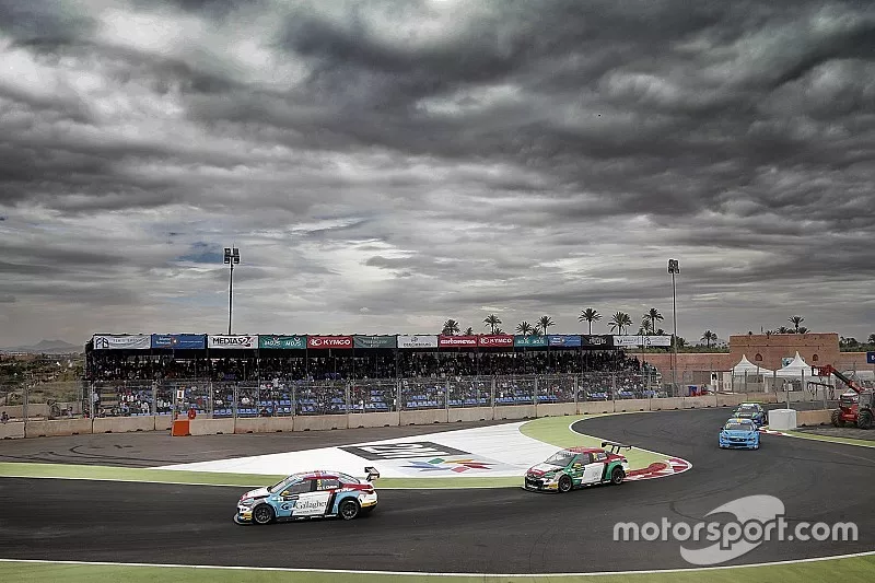 Tom Chilton, S&eacute;bastien Loeb Racing, Citro&euml;n C-Elys&eacute;e WTCC