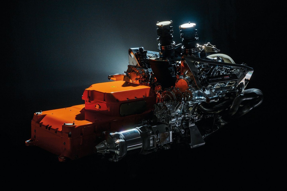 Autosport Explains video: The engineering challenges of F1's new power unit rules