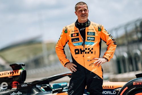 Brad Pitt pilota un F1 por primera vez en un test privado con McLaren en Austin